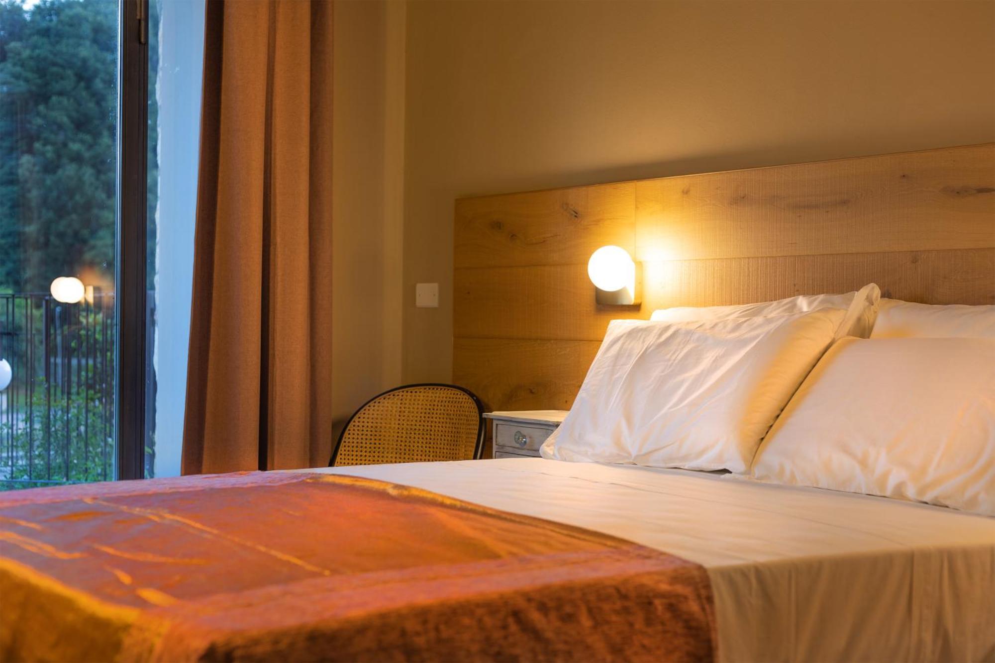 Luce Boutique Hotel Fortunago Ngoại thất bức ảnh