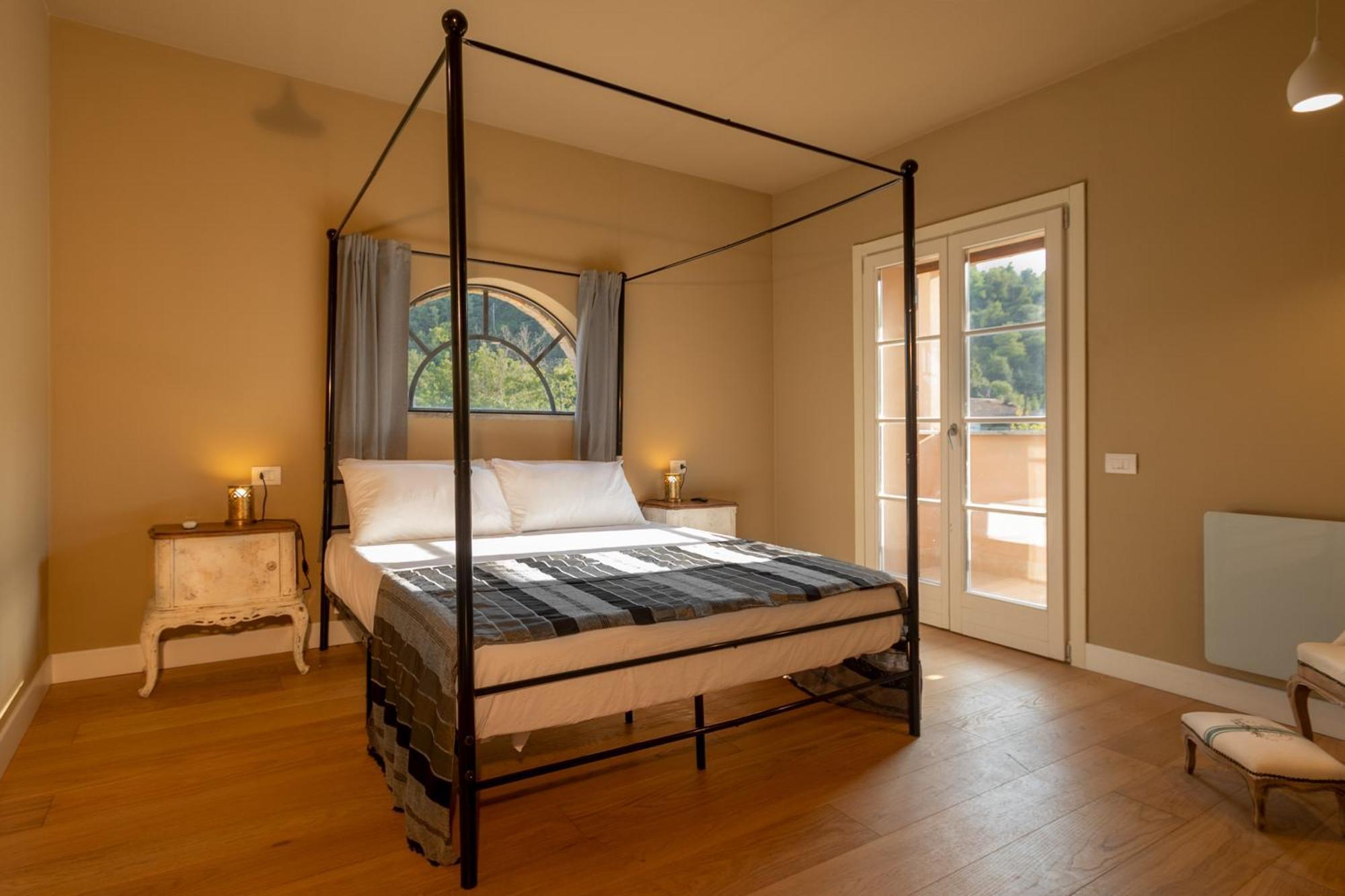 Luce Boutique Hotel Fortunago Ngoại thất bức ảnh