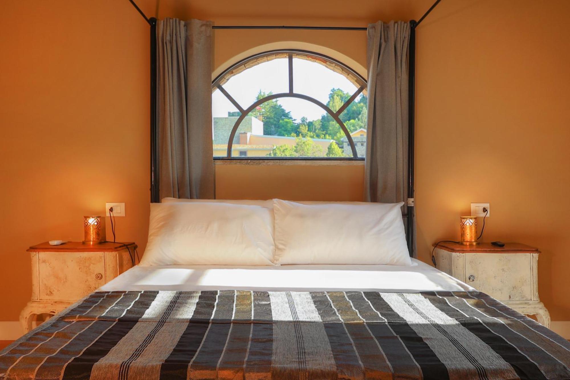 Luce Boutique Hotel Fortunago Ngoại thất bức ảnh